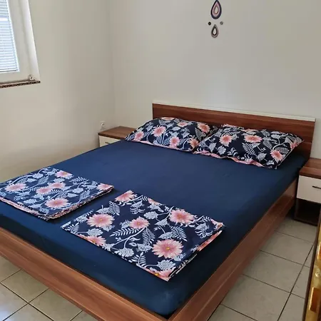 With Parking Space - 25369